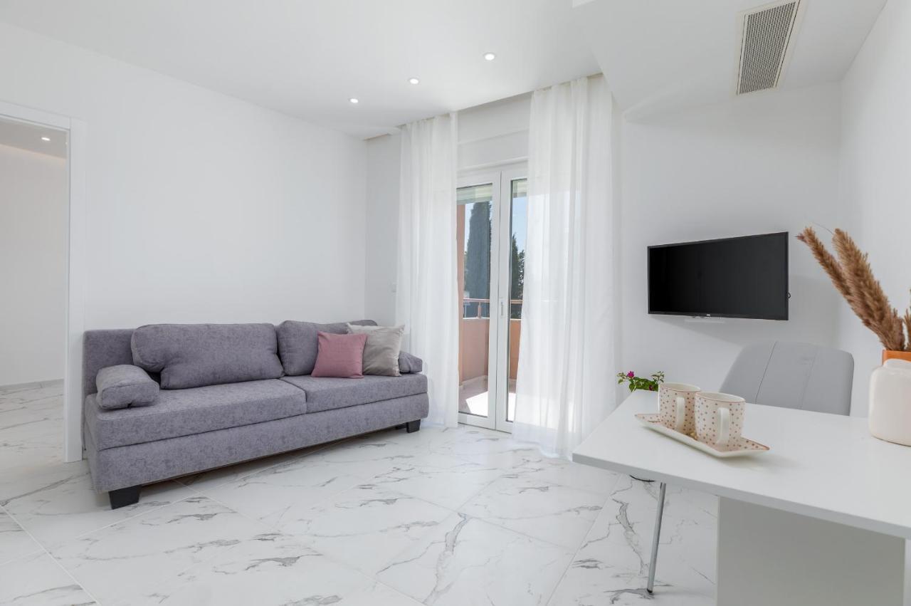 Apartman Knezevic A Fazana Luaran gambar