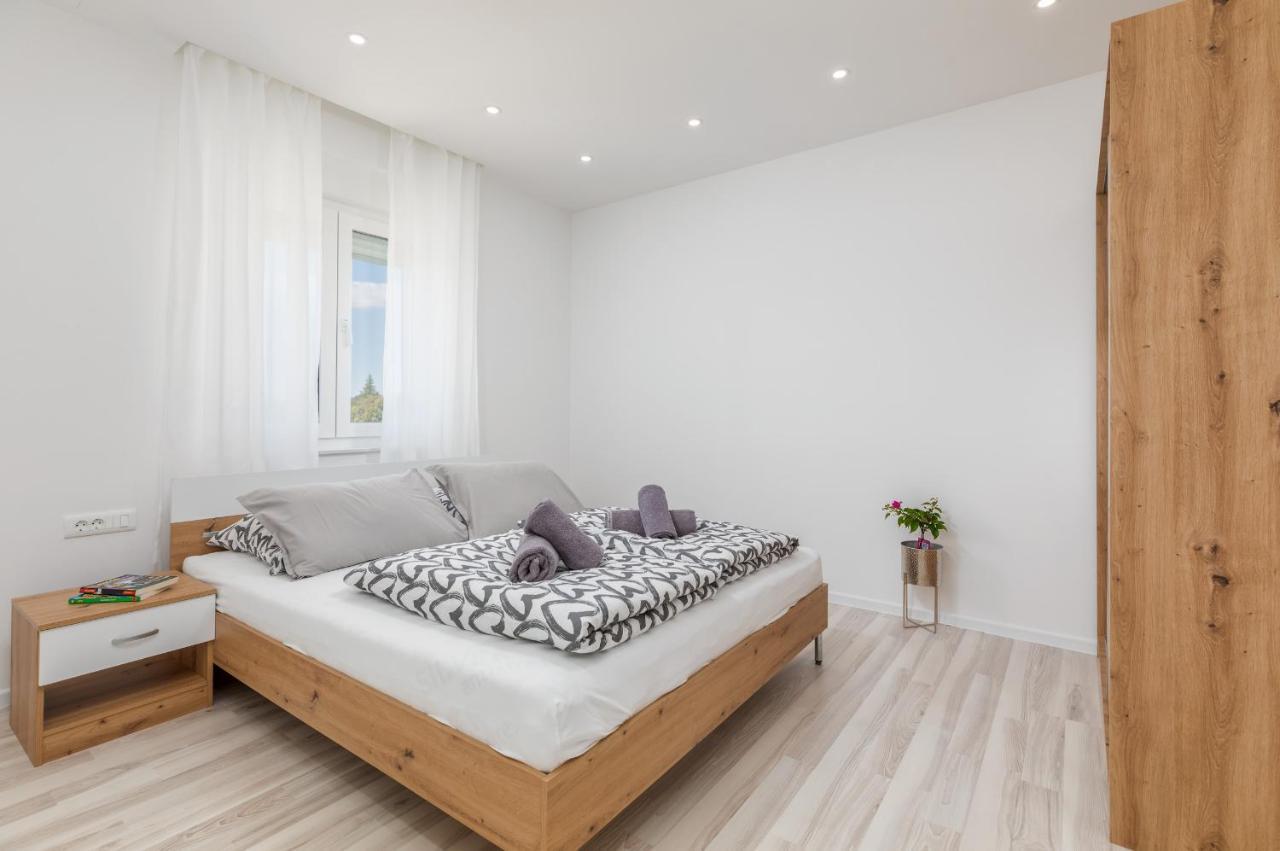 Apartman Knezevic A Fazana Luaran gambar